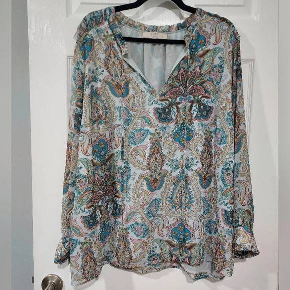 LOFT Tops - LOFT Plus Multicolored Paisley Print Long Sleeve Tie Neck Blouse in Size 22